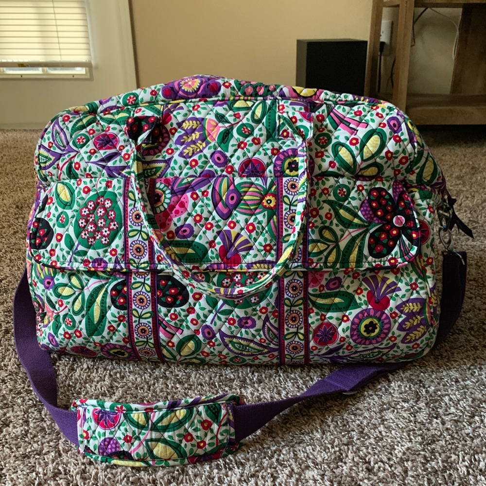 Vera Bradley Grand Traveler Viva la Vera